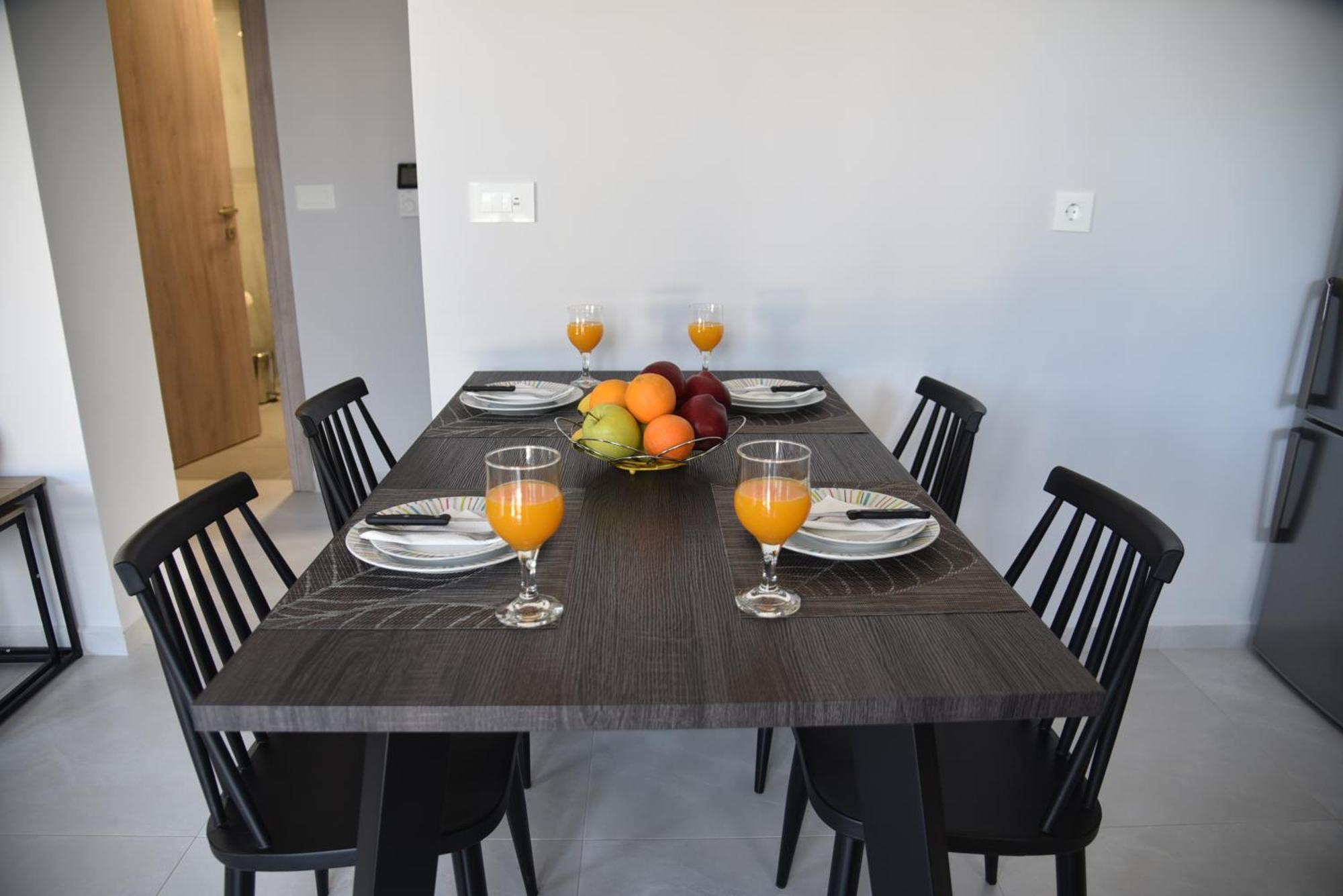 Pirgos Deluxe Apartment - Private Parking كيساموس المظهر الخارجي الصورة
