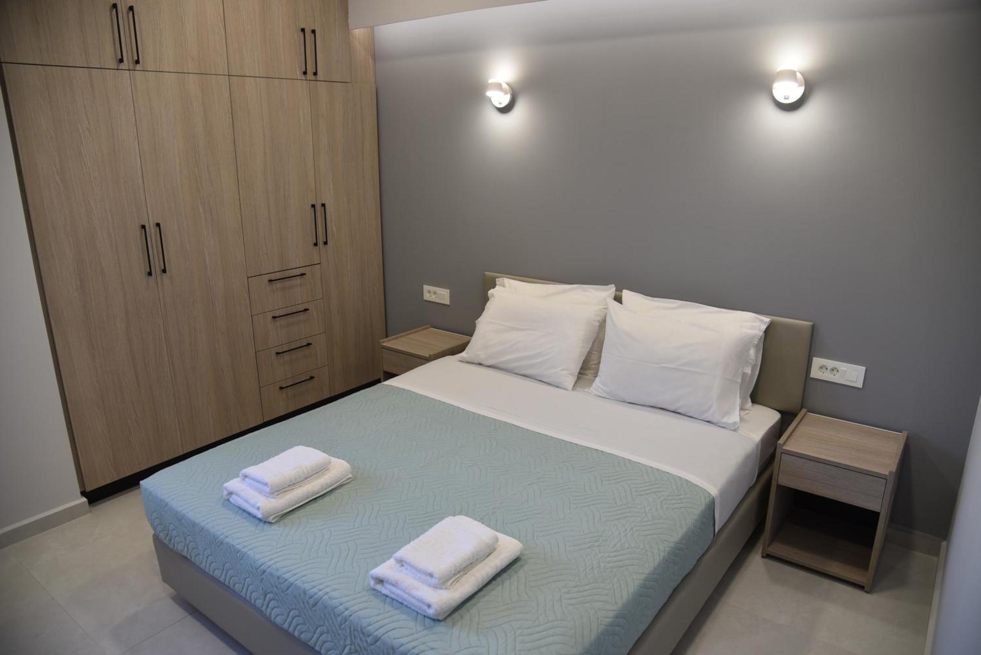 Pirgos Deluxe Apartment - Private Parking كيساموس المظهر الخارجي الصورة