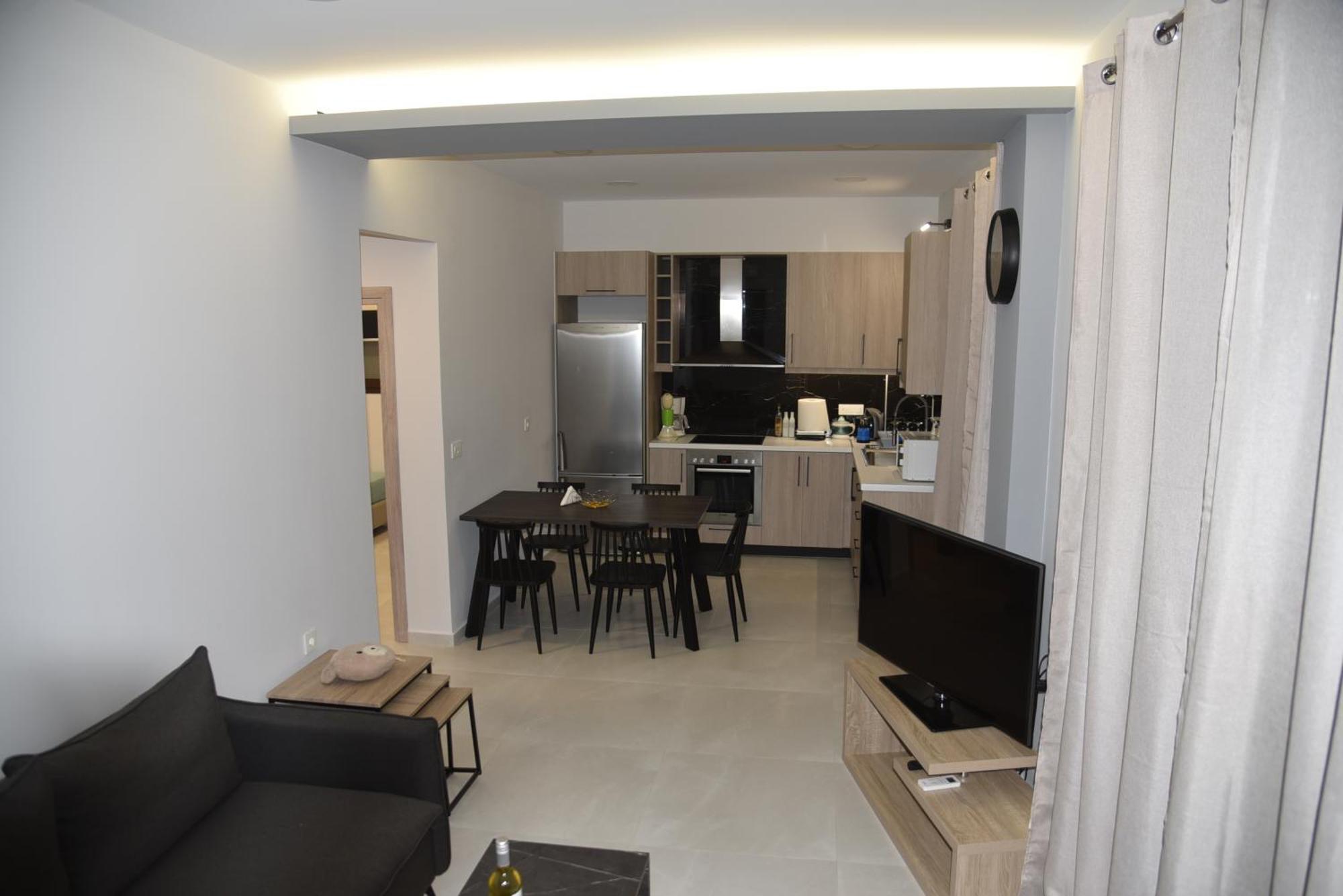 Pirgos Deluxe Apartment - Private Parking كيساموس المظهر الخارجي الصورة